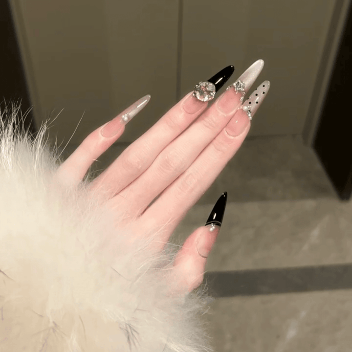 Pop Glitter Polka Dot Black Thousand Gold Handmade Wearable Nails - Leokee case