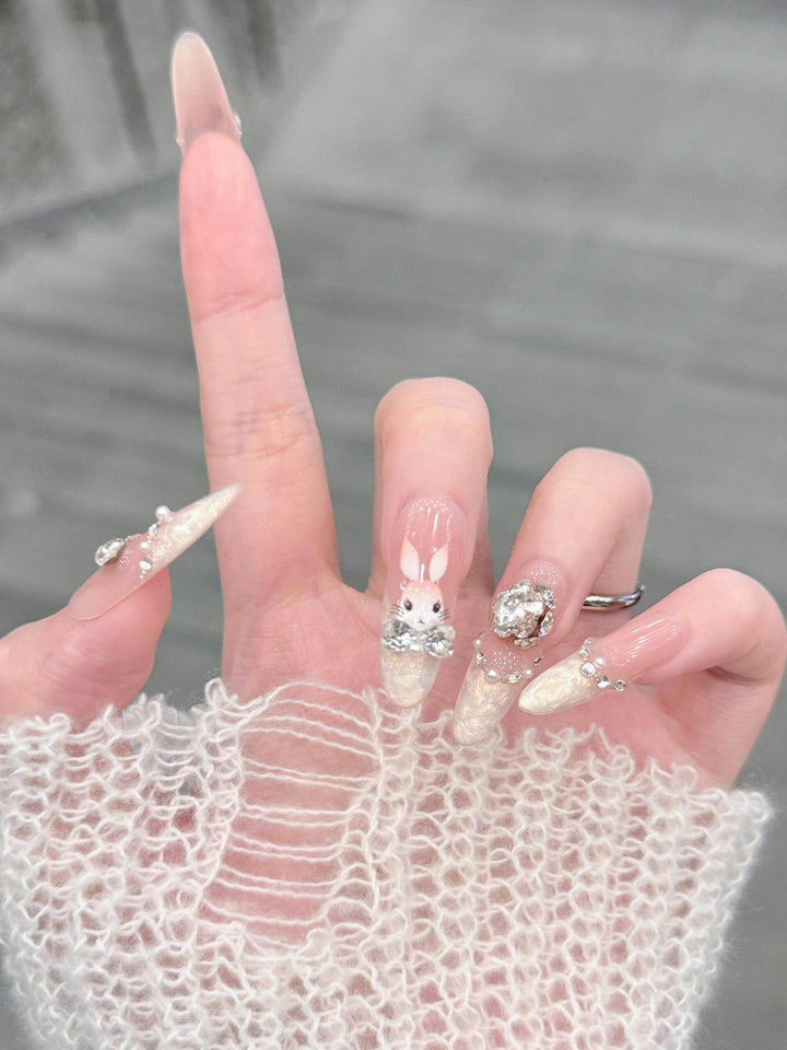 Cream Bunny Gentle Blush Wear Nails - Leokee case