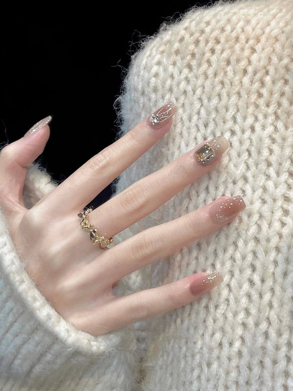 White nude gradual change smudge nail art finished hand customized short wear armor